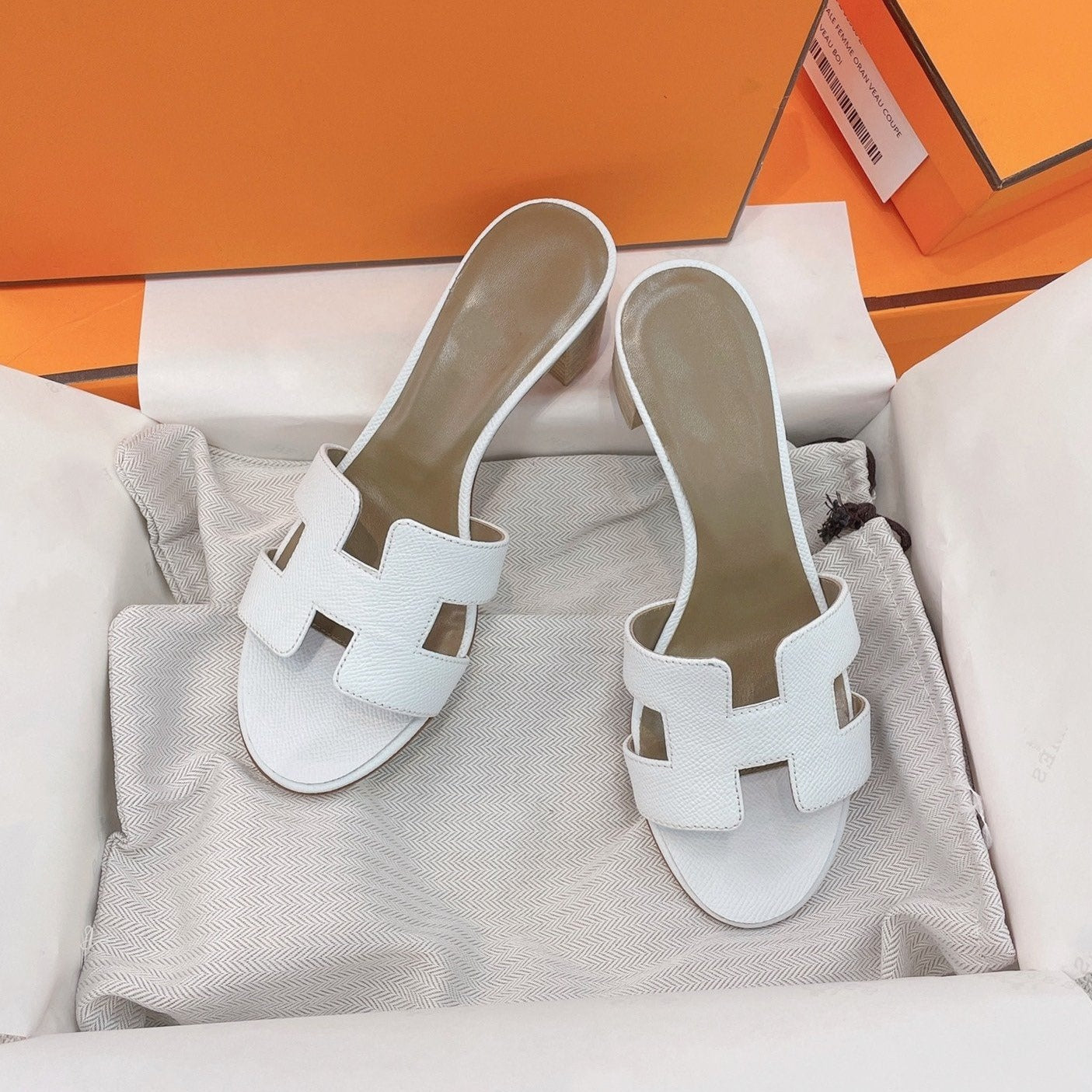 HERMES 0asis Sandal Epsom Calfskin White