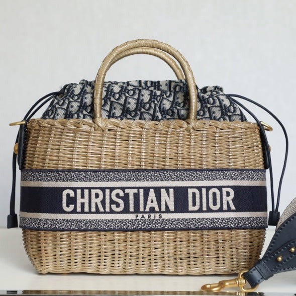 DIOR LARGE 28 BASKET BAG IN BLACK OBLIQUE JACQUARD AND BEIGE WICKER