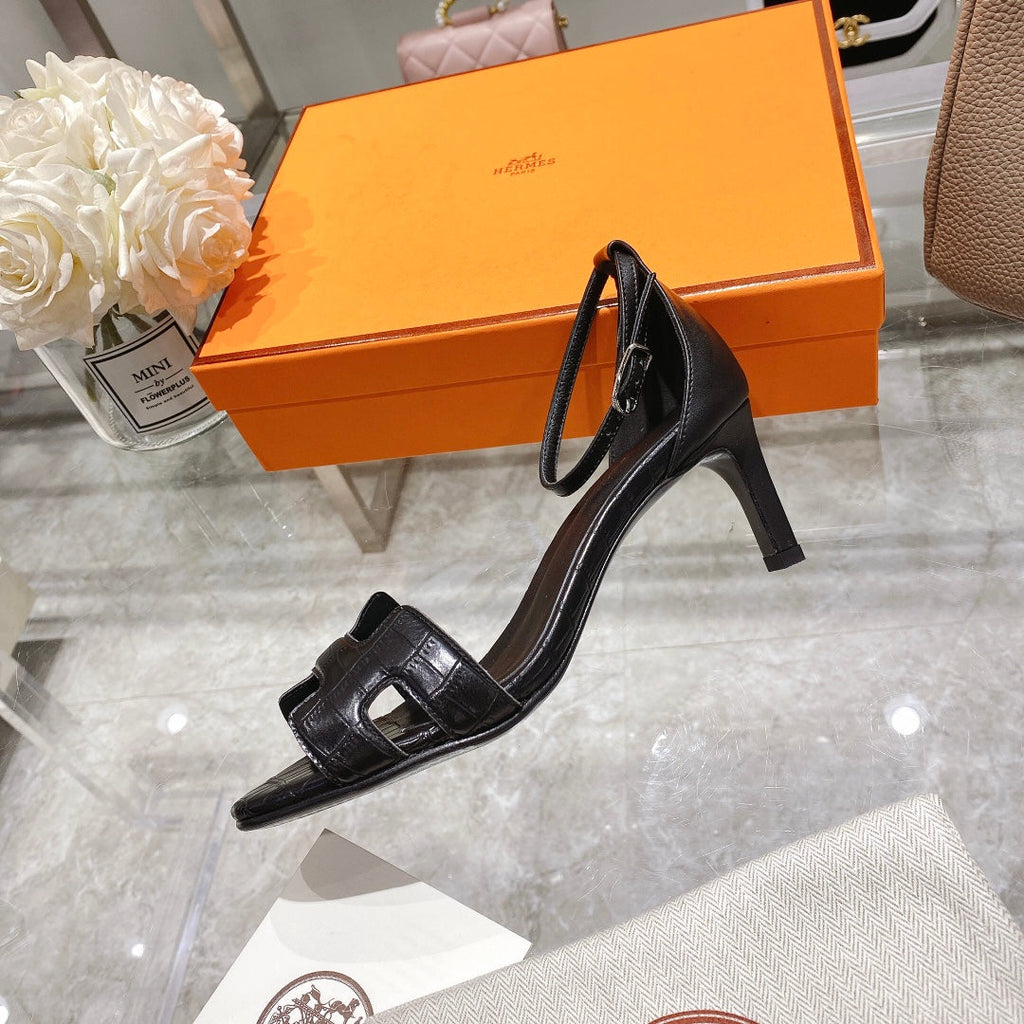 HERMES PREMIERE 70 SANDAL IN BLACK CALFSKIN