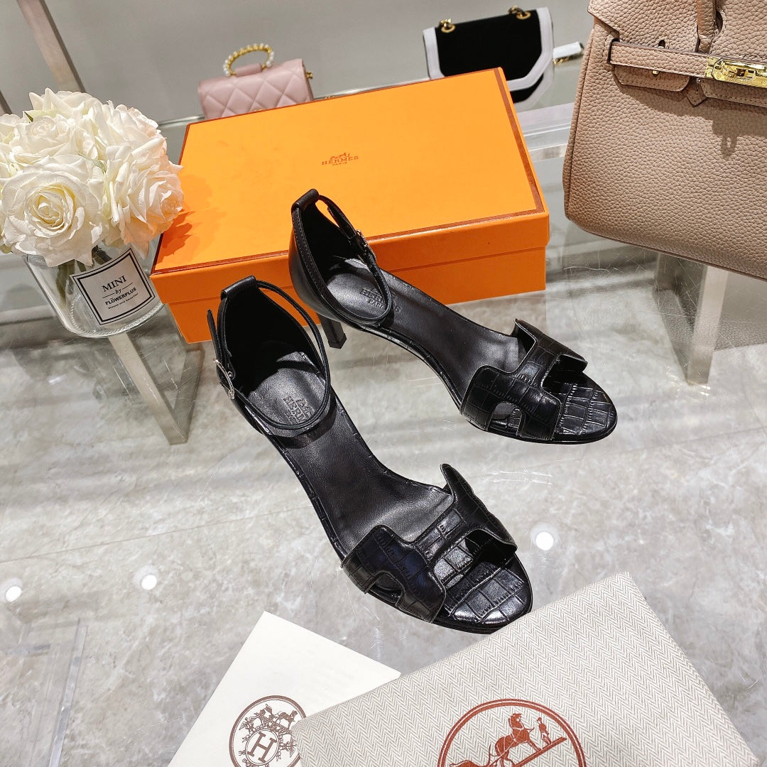 HERMES PREMIERE 70 SANDAL IN BLACK CALFSKIN