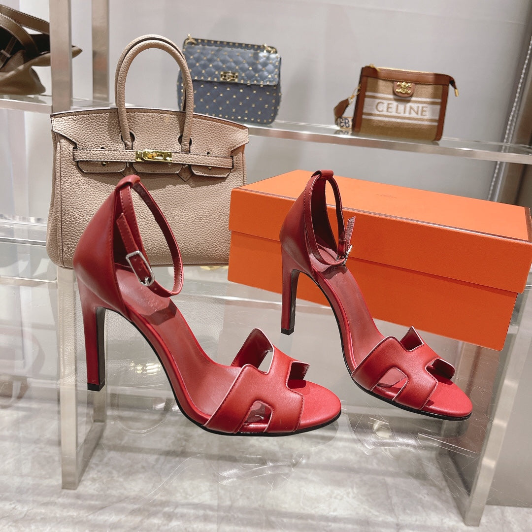 HERMES PREMIERE 115 SANDAL IN CHERRY RED CALFSKIN