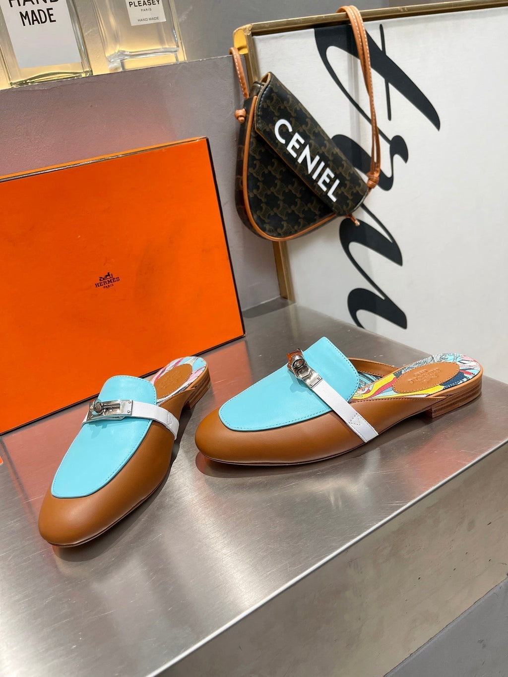 HERMES 0Z MULE CARAMEL AND SKY CALFSKIN WITH PATTERN