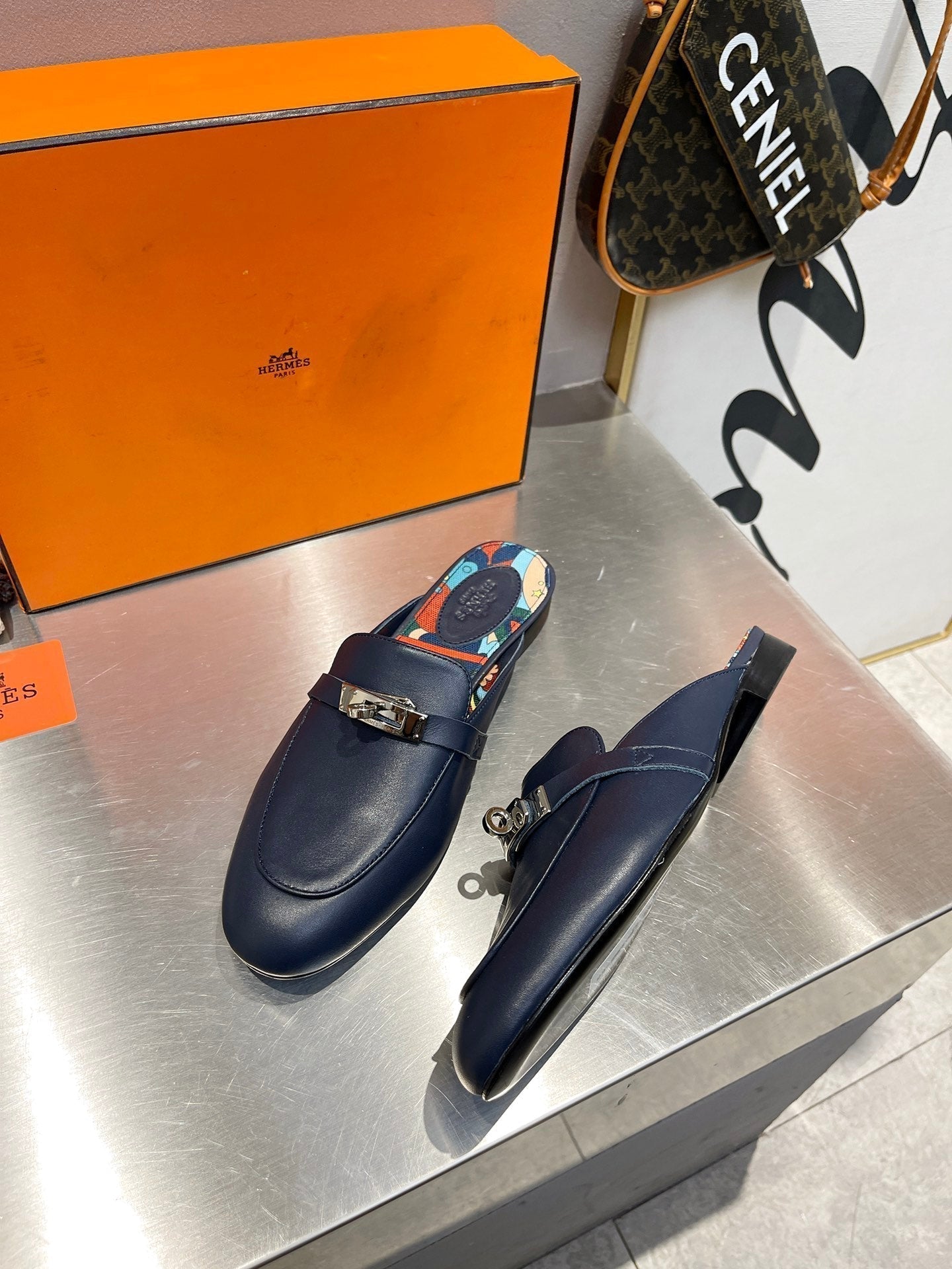 HERMES 0Z MULE INDIGO CALFSKIN WITH PATTERN