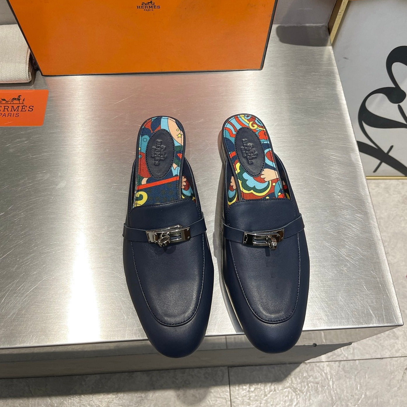 HERMES 0Z MULE INDIGO CALFSKIN WITH PATTERN