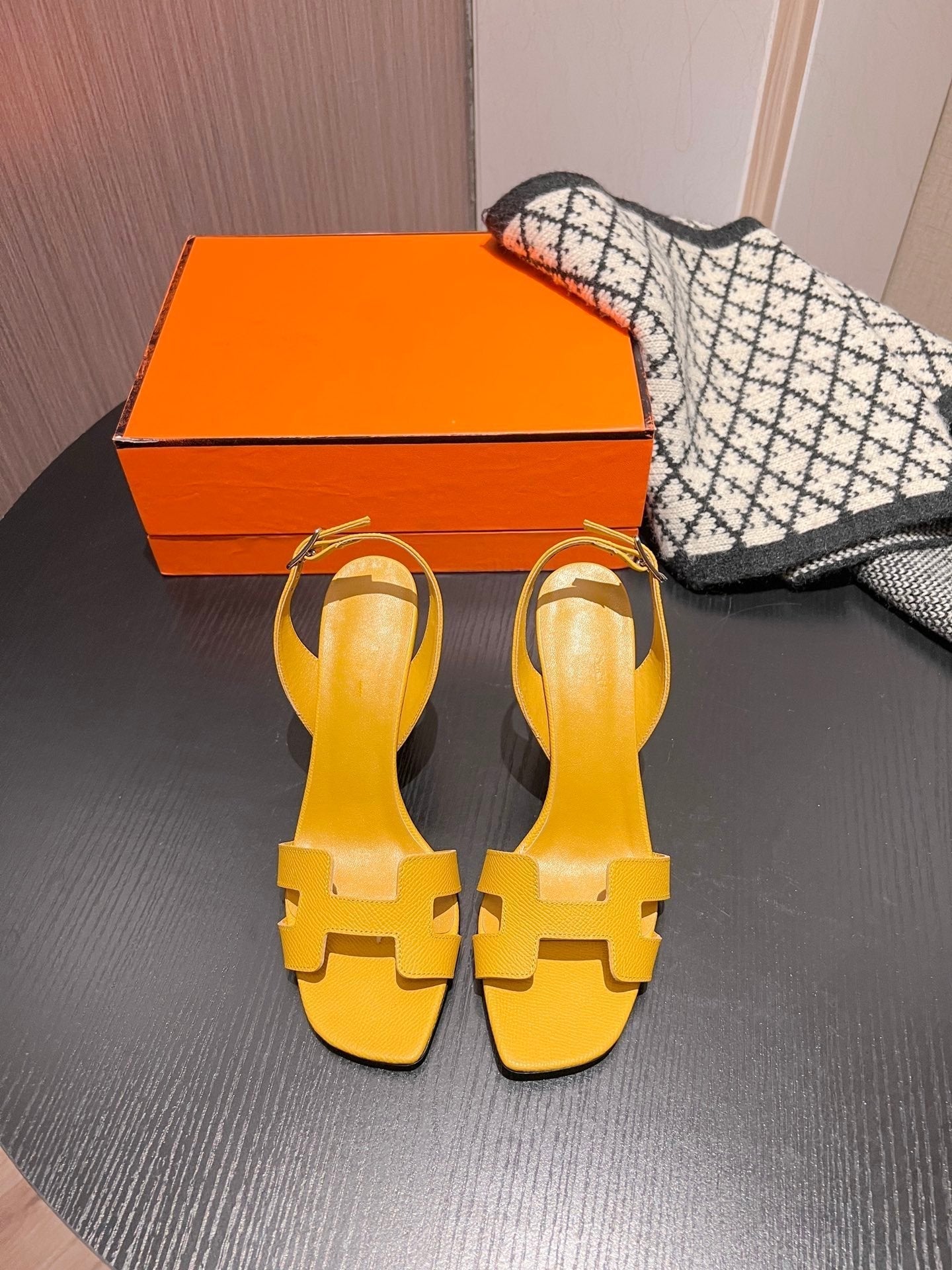 HERMES Slingback Sandal Eternite 95 Yellow