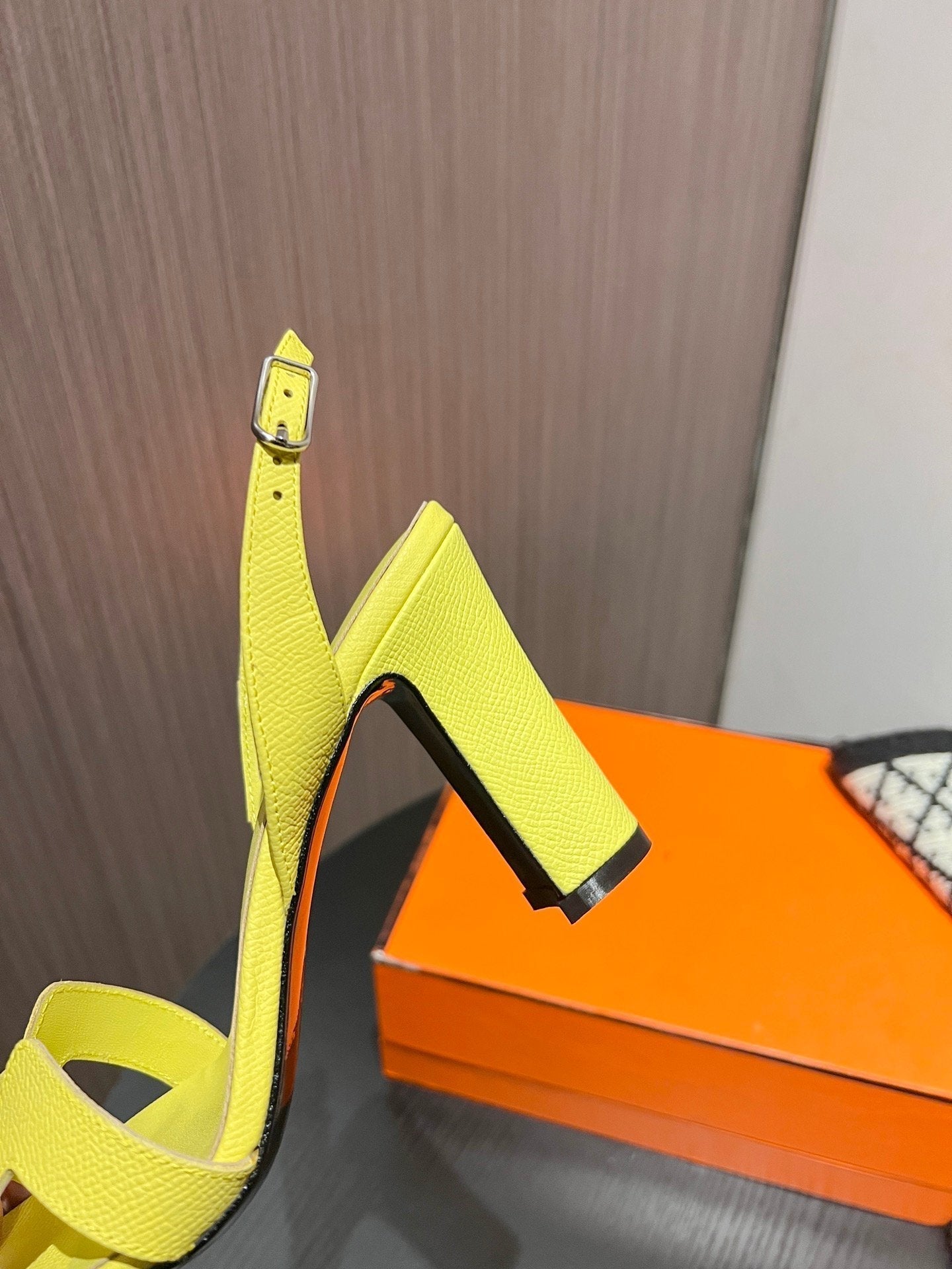 HERMES Slingback Sandal Eternite 95 Lemon