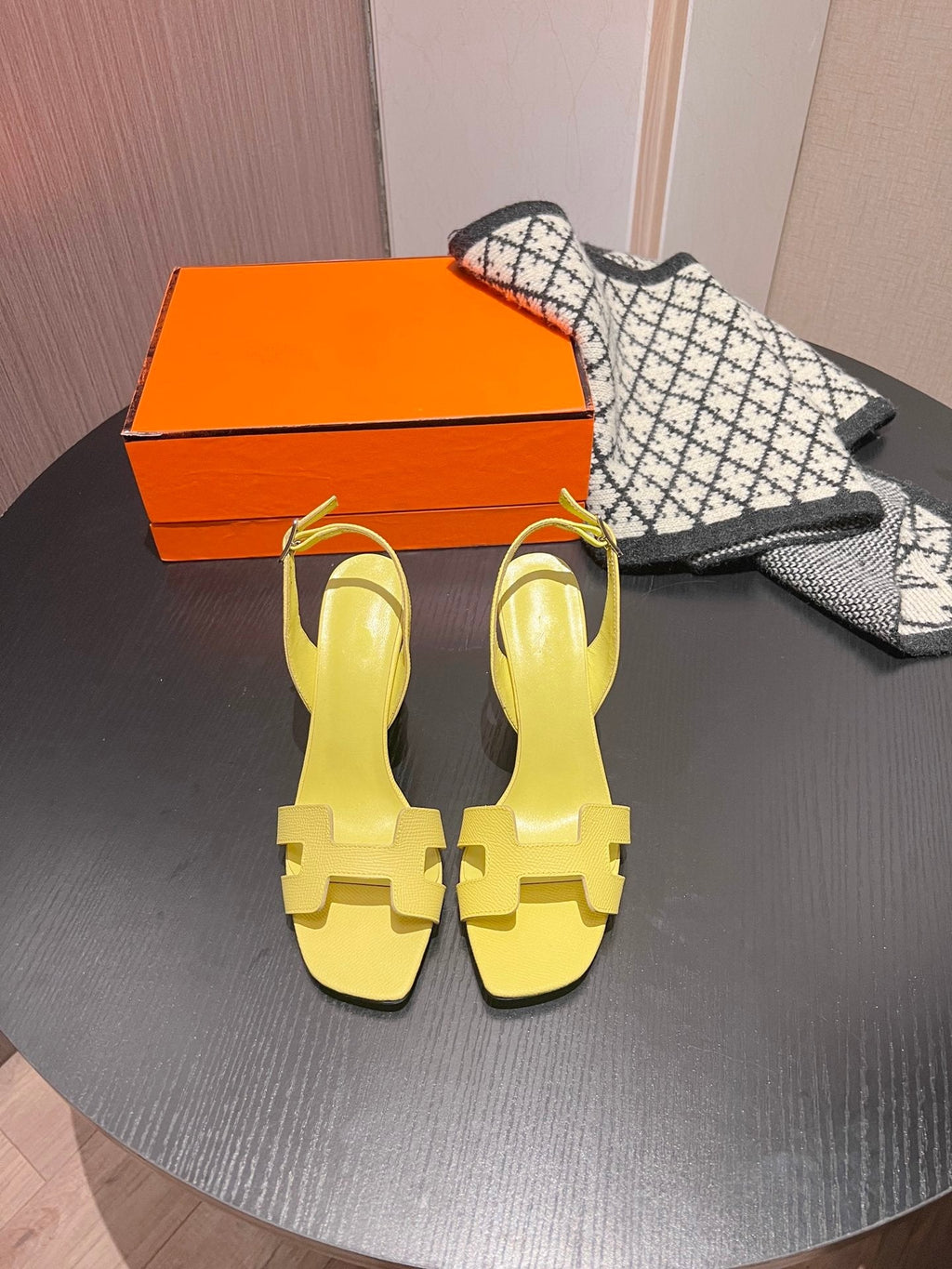 HERMES Slingback Sandal Eternite 95 Lemon
