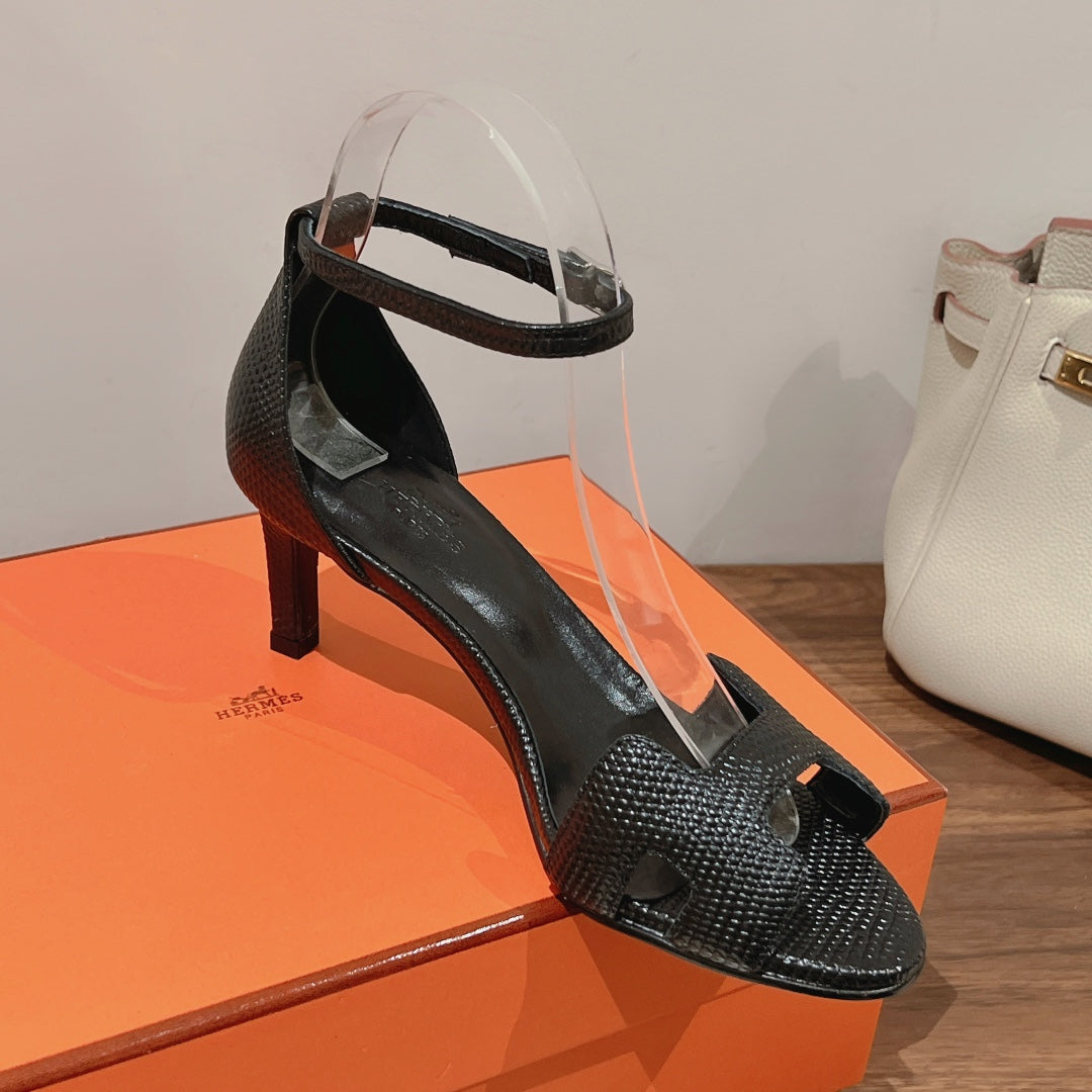 HERMES PREMIERE 70 SANDAL IN BLACK GRAINED CALFSKIN