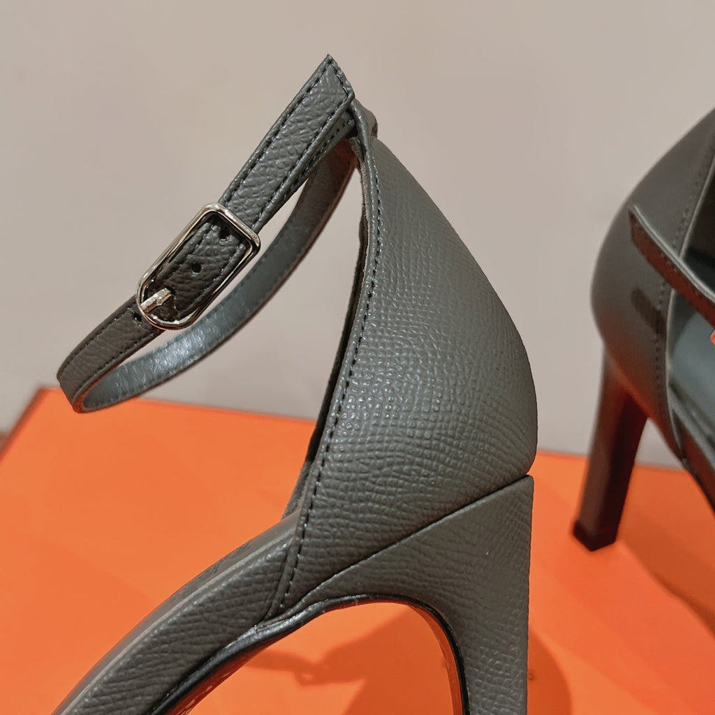 HERMES PREMIERE 105 SANDAL IN DARK GRAY CALFSKIN