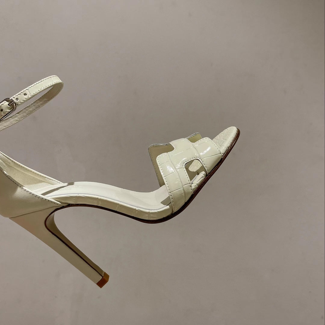 HERMES PREMIERE 115 SANDAL IN WHITE CALFSKIN