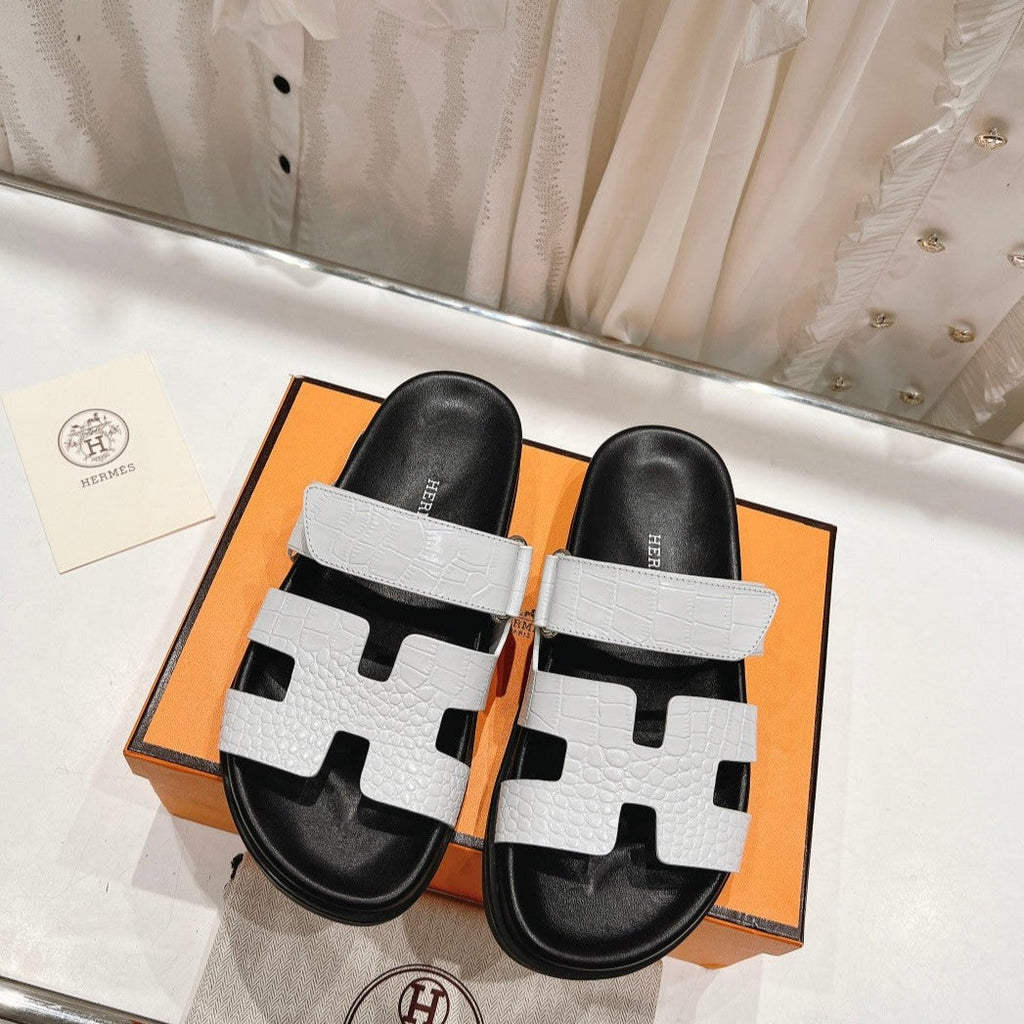 HERMES CHYPRE SANDAL BLACK AND WHITE LAMBSKIN