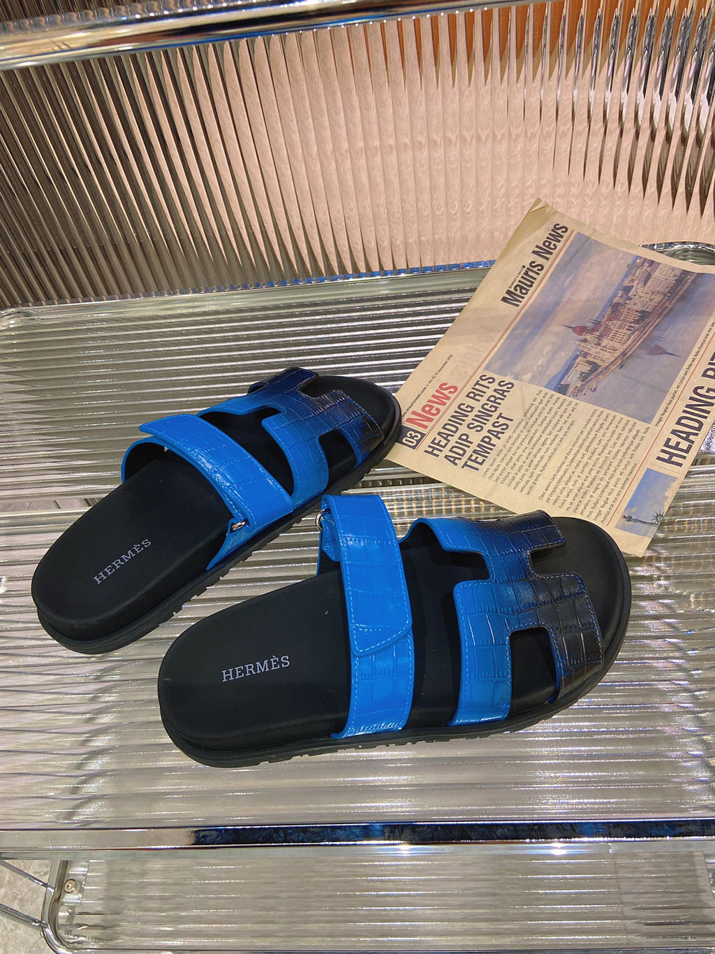 HERMES CHYPRE SANDAL OMBRE BLACK COBALT CALFSKIN