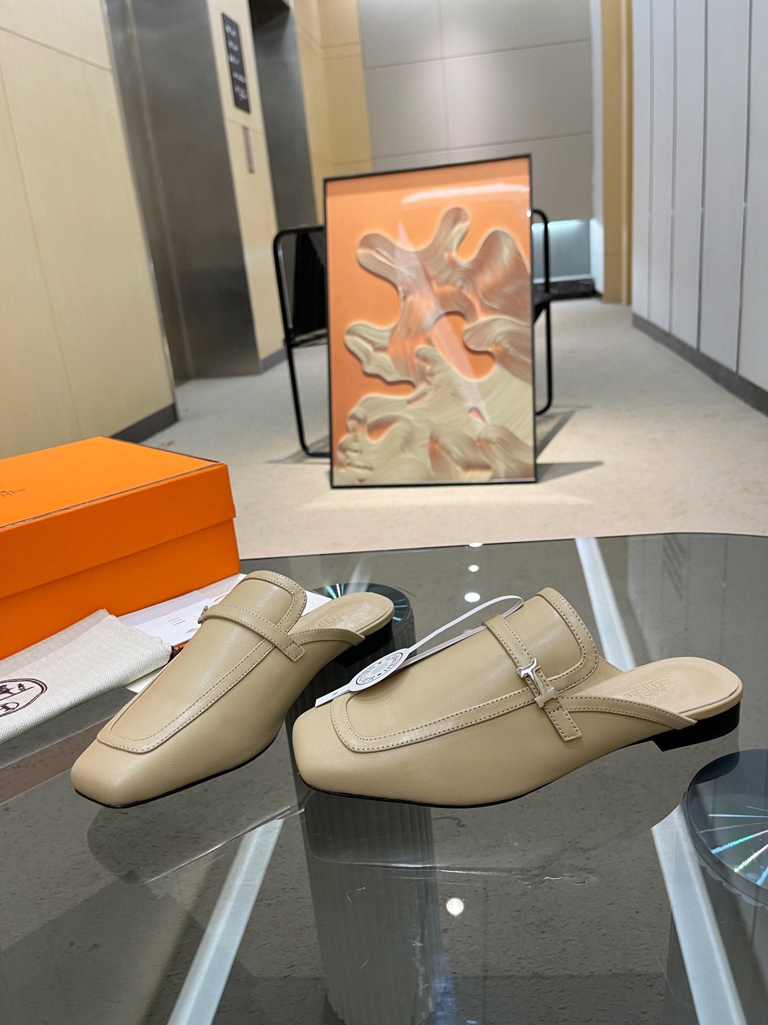 HERMES GROUPIE MULE BEIGE LAMBSKIN