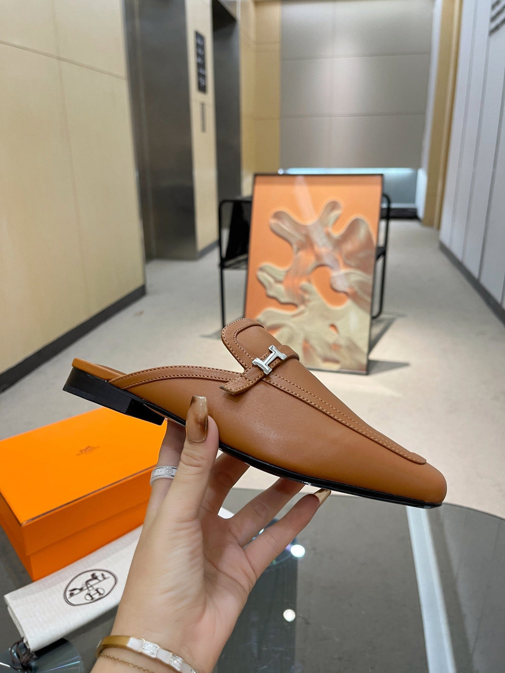 HERMES GROUPIE MULE TAWNY LAMBSKIN