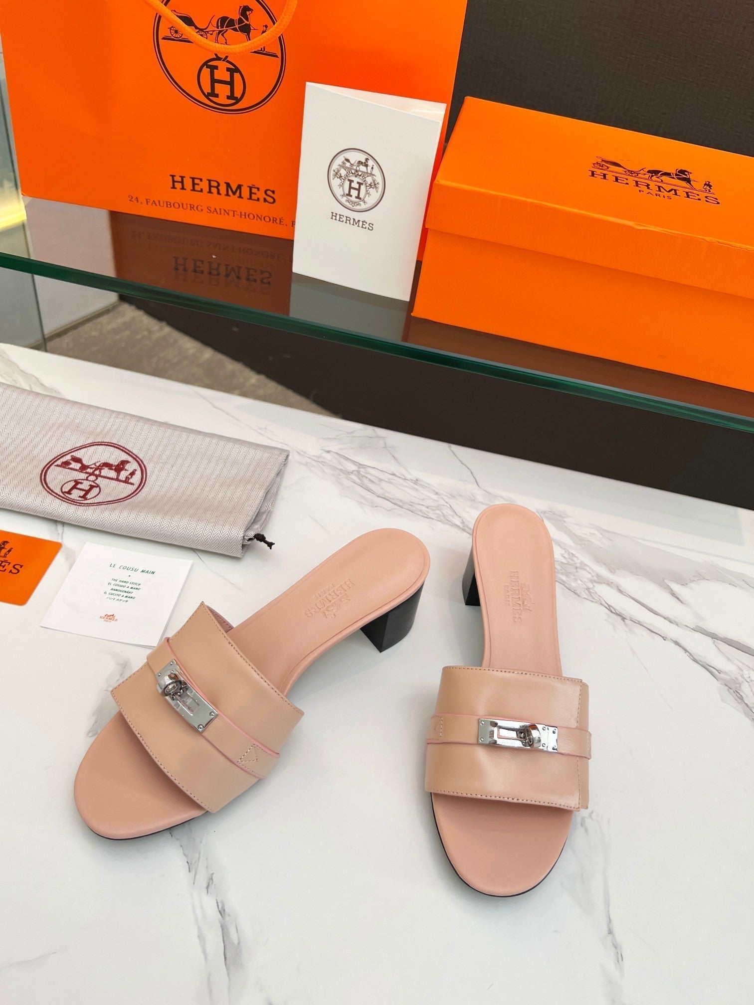 HERMES Gigi 50 Sandal Rose Cannelle Calfskin