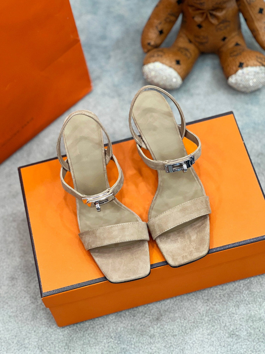 HERMES Glamour 75 Sandal Light Brown Suede