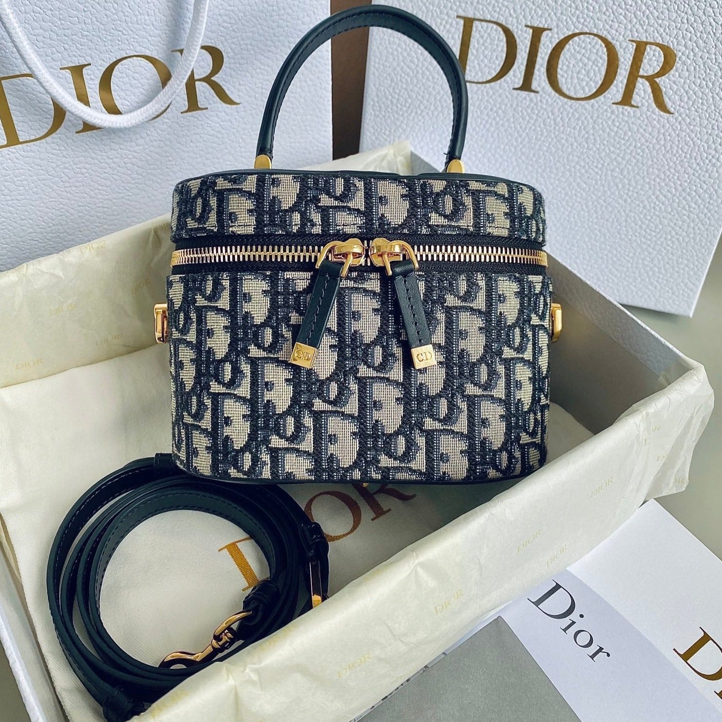 DIOR SIGNATURE VANITY 16 IN BLUE OBLIQUE JACQUARD
