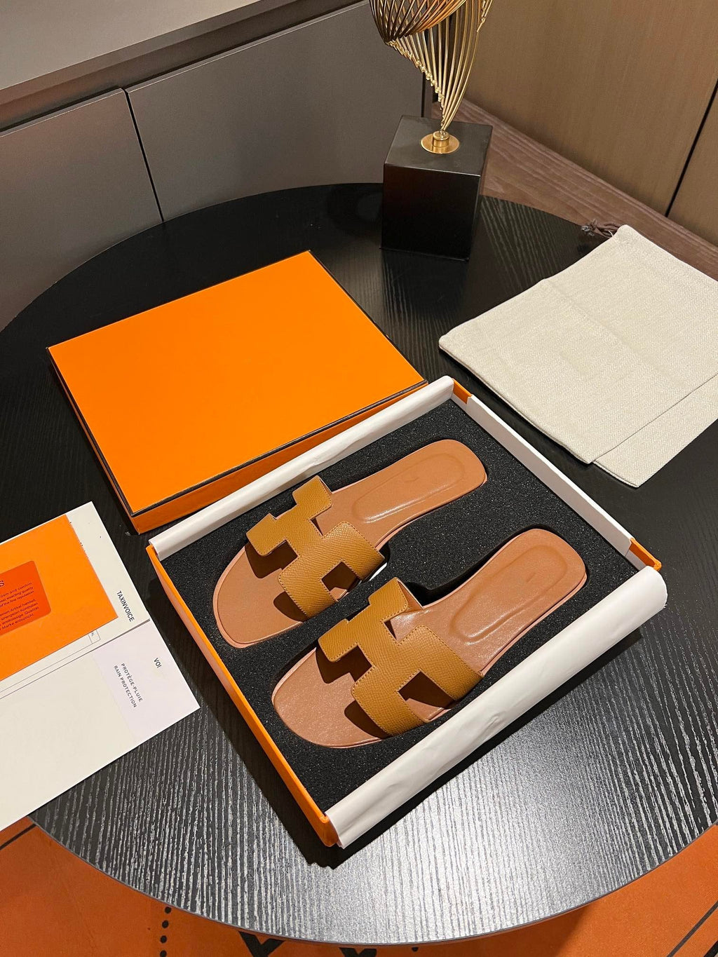 HERMES 0RAN SANDAL Leather Brown