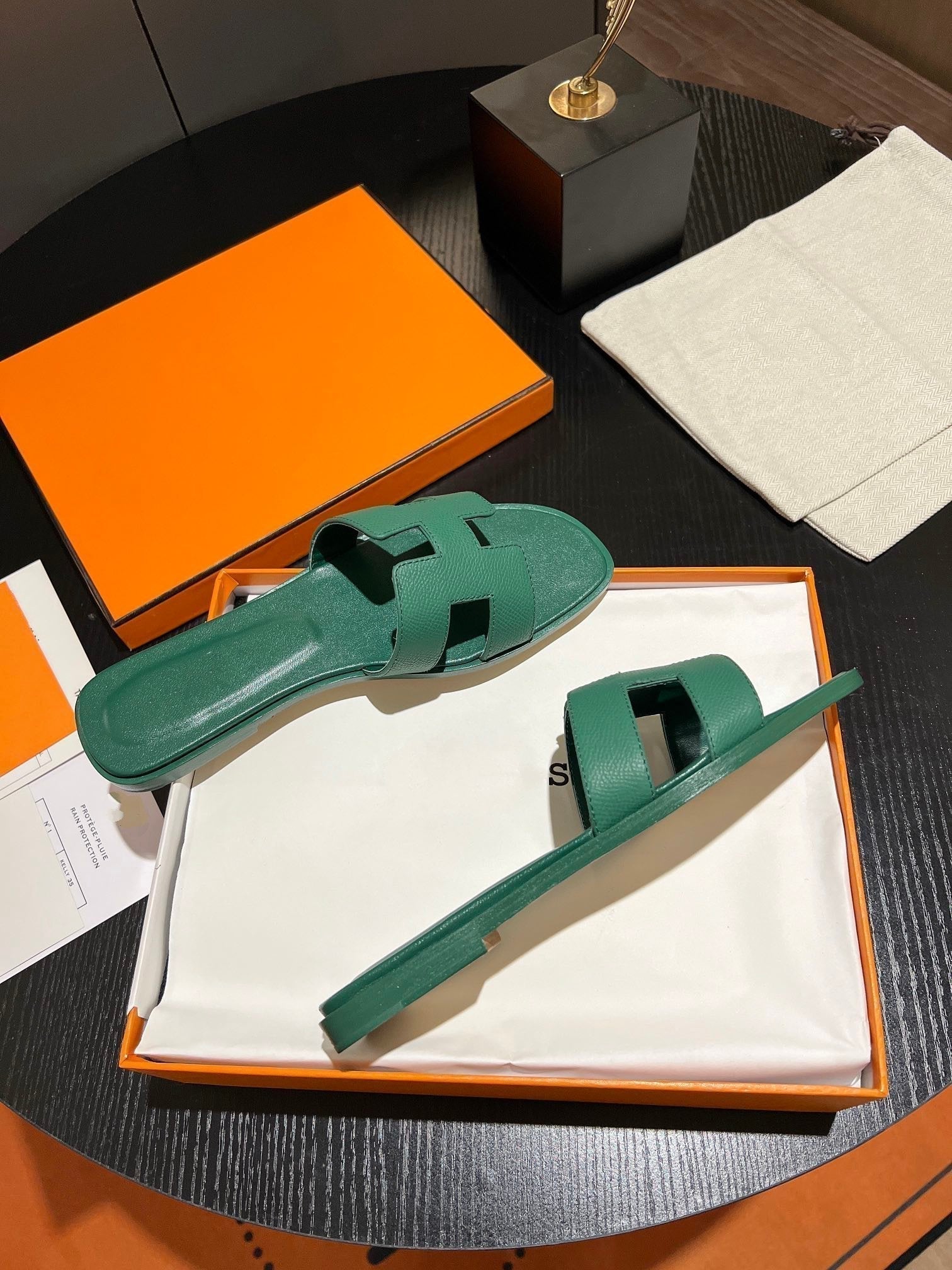 HERMES 0RAN SANDAL Leather Ocean