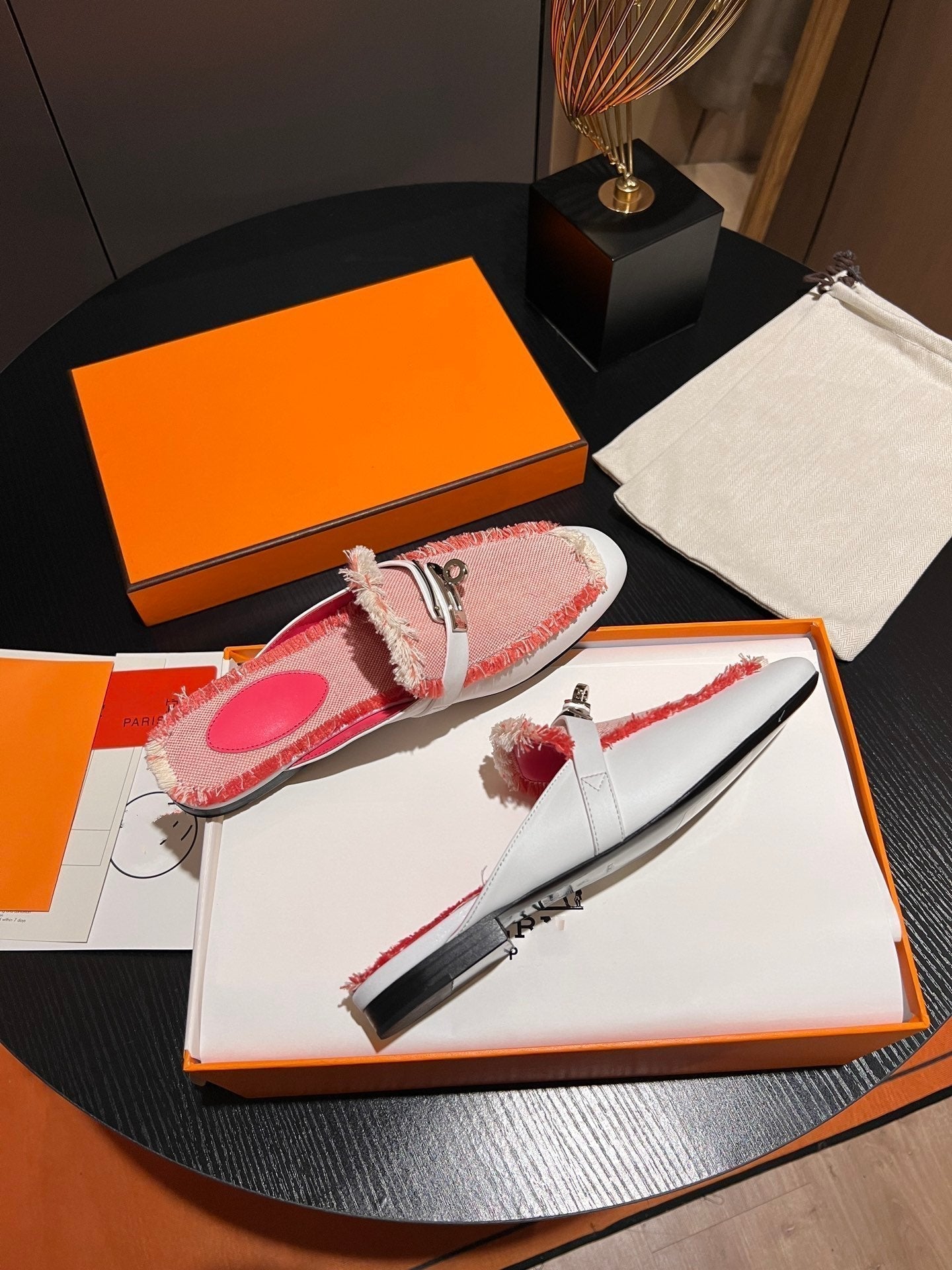 HERMES 0z Mule Beige Glaise / Framboise