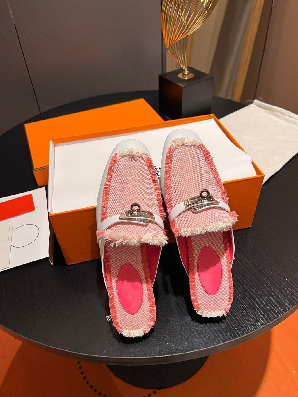 HERMES 0z Mule Beige Glaise / Framboise