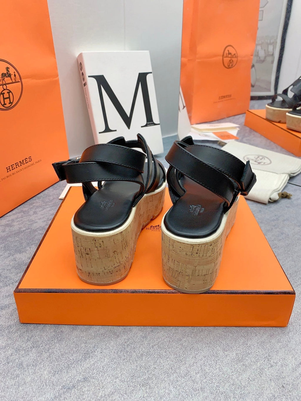 HERMES HAVANE 30 SANDAL IN BLACK CALFSKIN