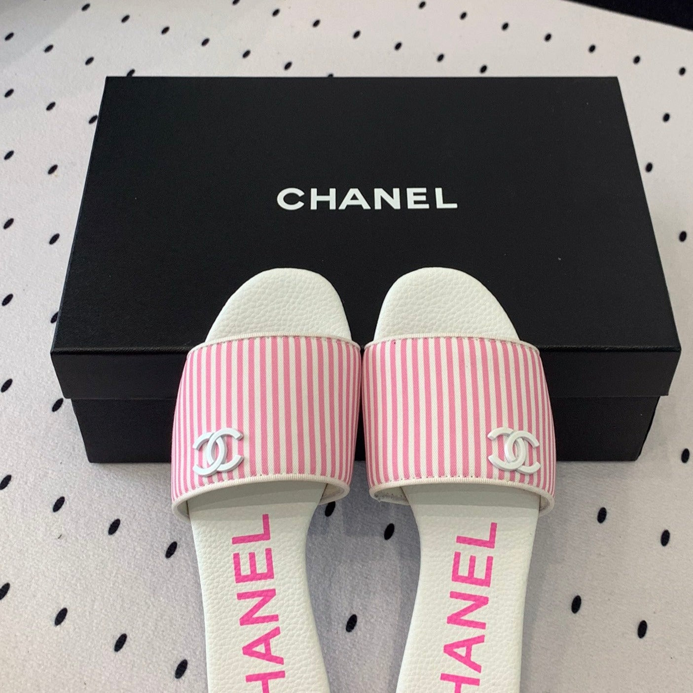 CHANEL MULES pink LAMBSKIN