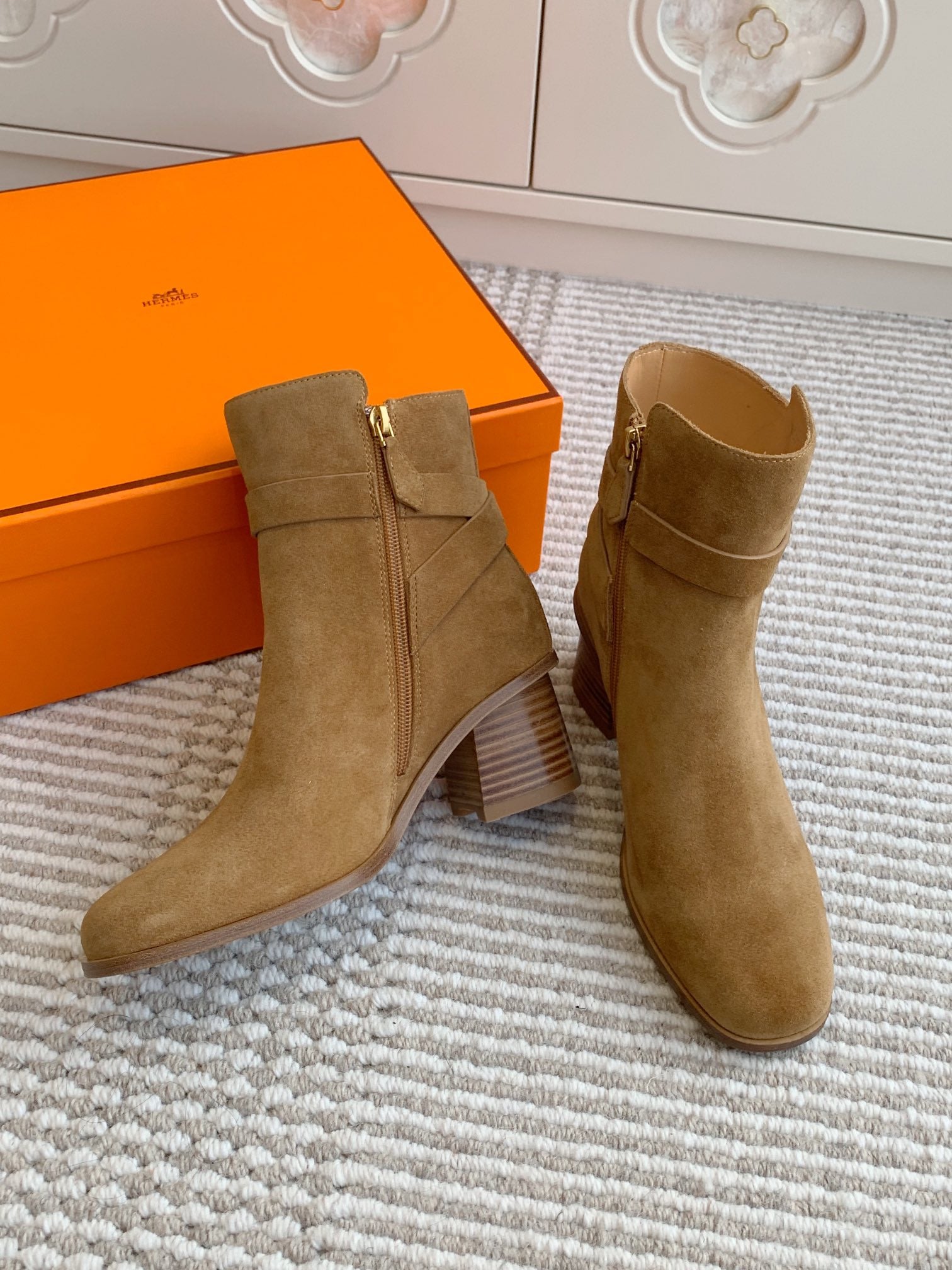 HERMES 25S ANKLE BOOTS 50 MM IN BROWN SUEDE WITH GOLD HARDWARE