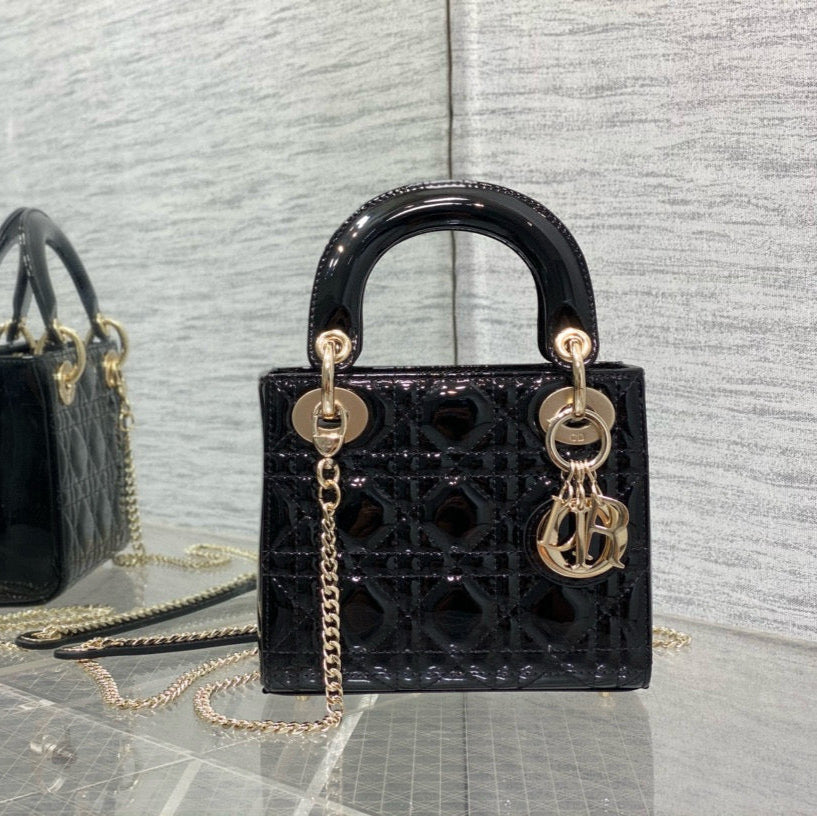 DIOR MINI 17 LADY BAG IN BLACK PATENT CALFSKIN