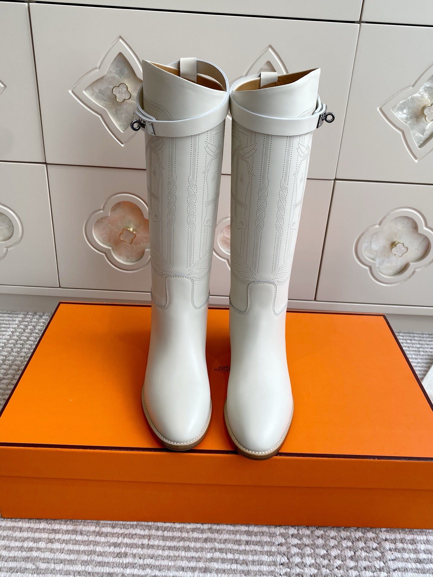 HERMES 25S JUMPING BOOTS IN WHITE LAMBSKIN WITH SILVER HARDWARE