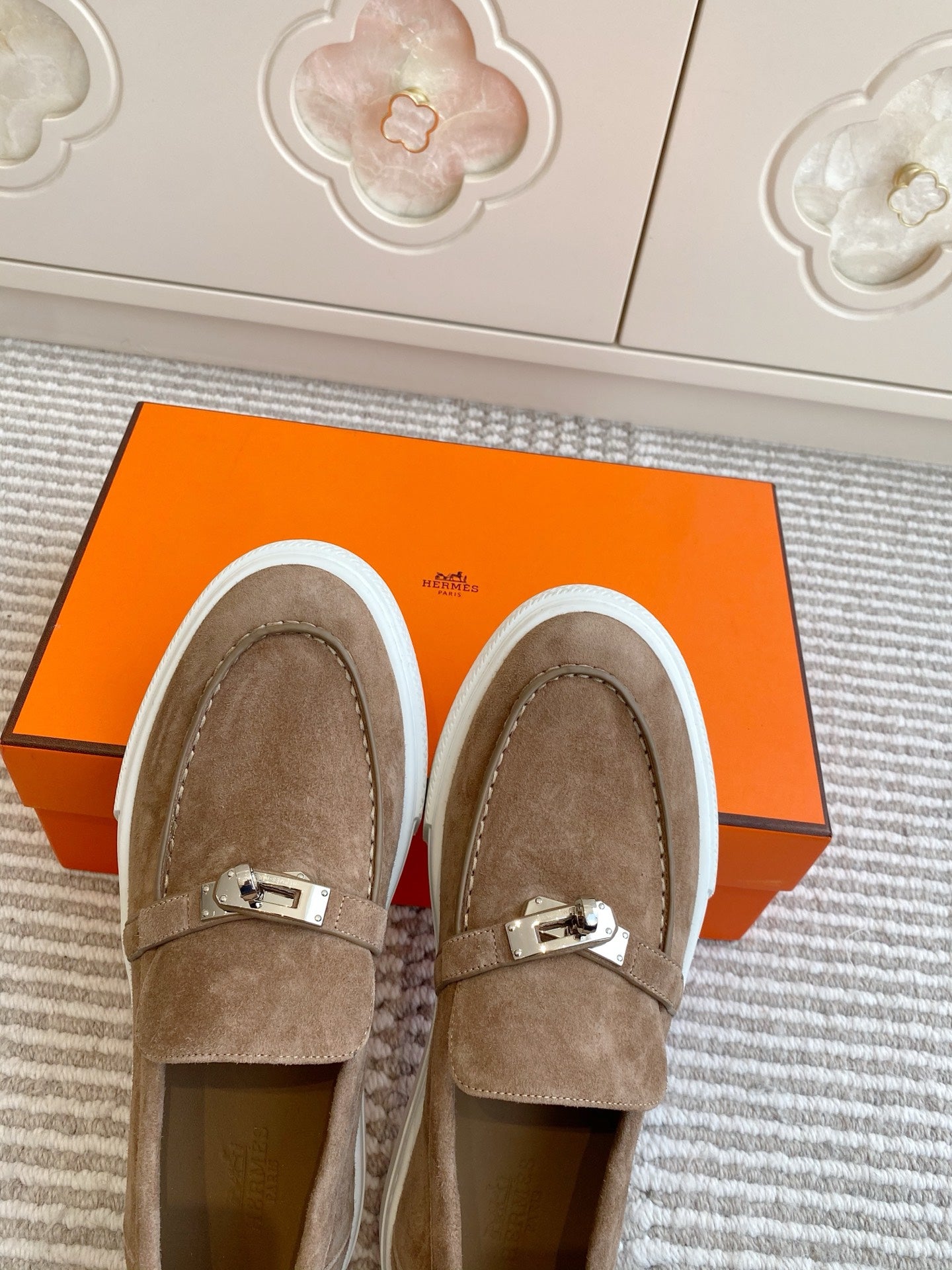 HERMES 25S SLIP-ON IN BROWN SUEDE WITH SILVER HARDWARE