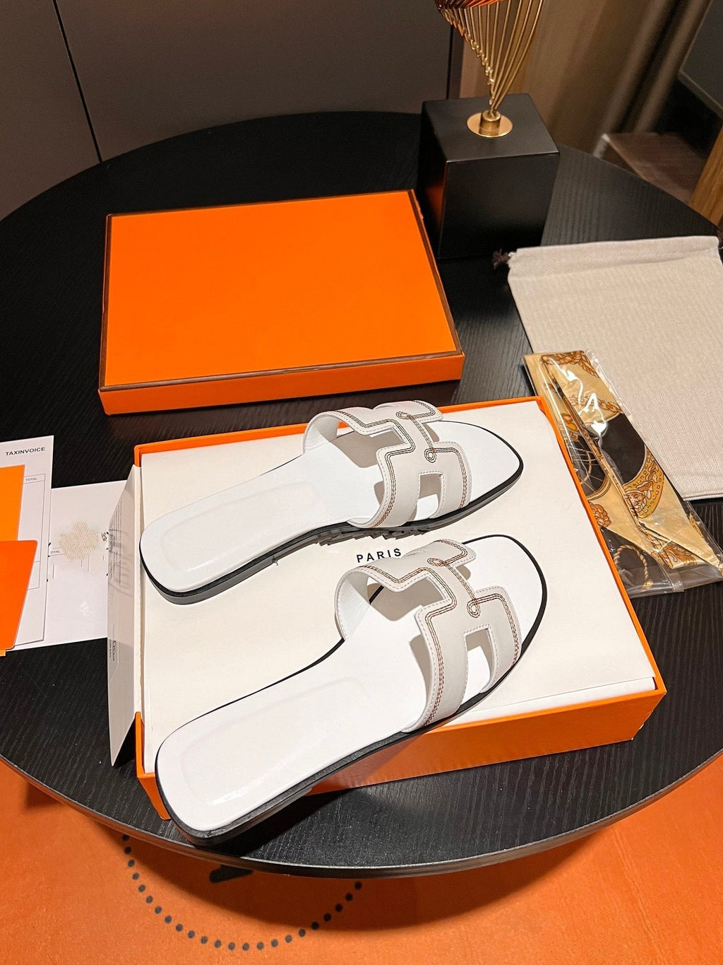 HERMES 0RAN SANDAL Calfskin White