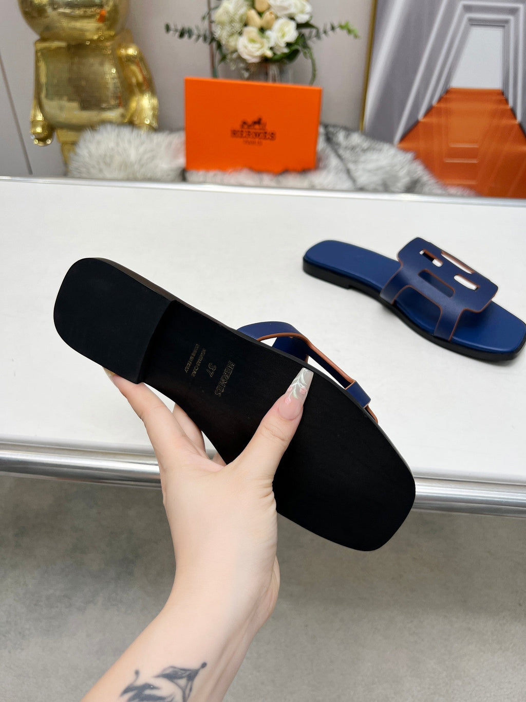 HERMES FLATFORM SANDAL NAVY CALFSKIN