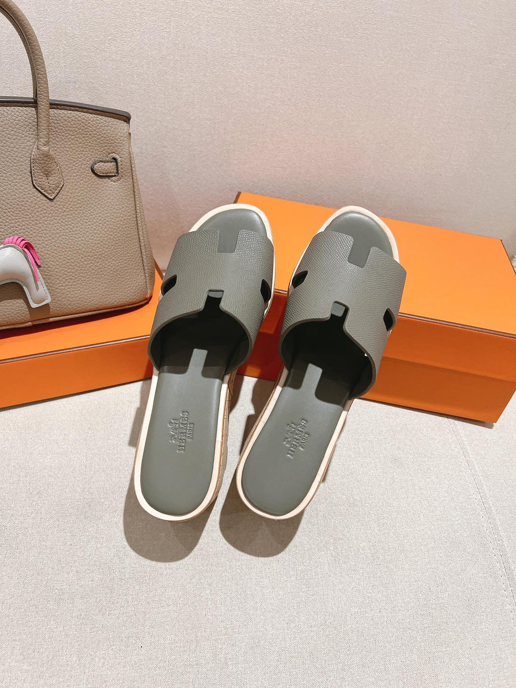 HERMES 25S HIGH WEDGE SANDALS IN DARK GREY LAMBSKIN STYLE 11