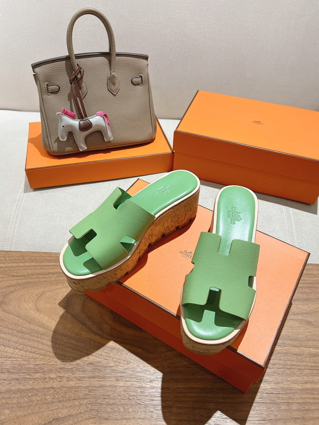 HERMES 25S HIGH WEDGE SANDALS IN LIGHT GREEN LAMBSKIN STYLE 1