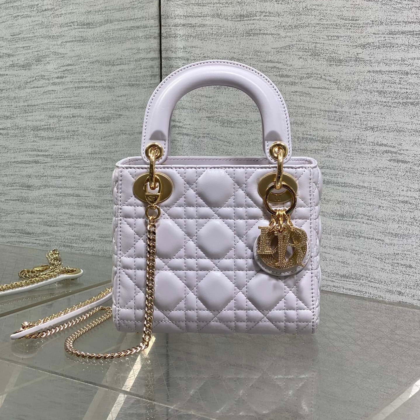 DIOR 25S MINI LADY  BAG 17 IN LILAC CALFSKIN CHARM CRYSTAL EMBELLISHMENTS