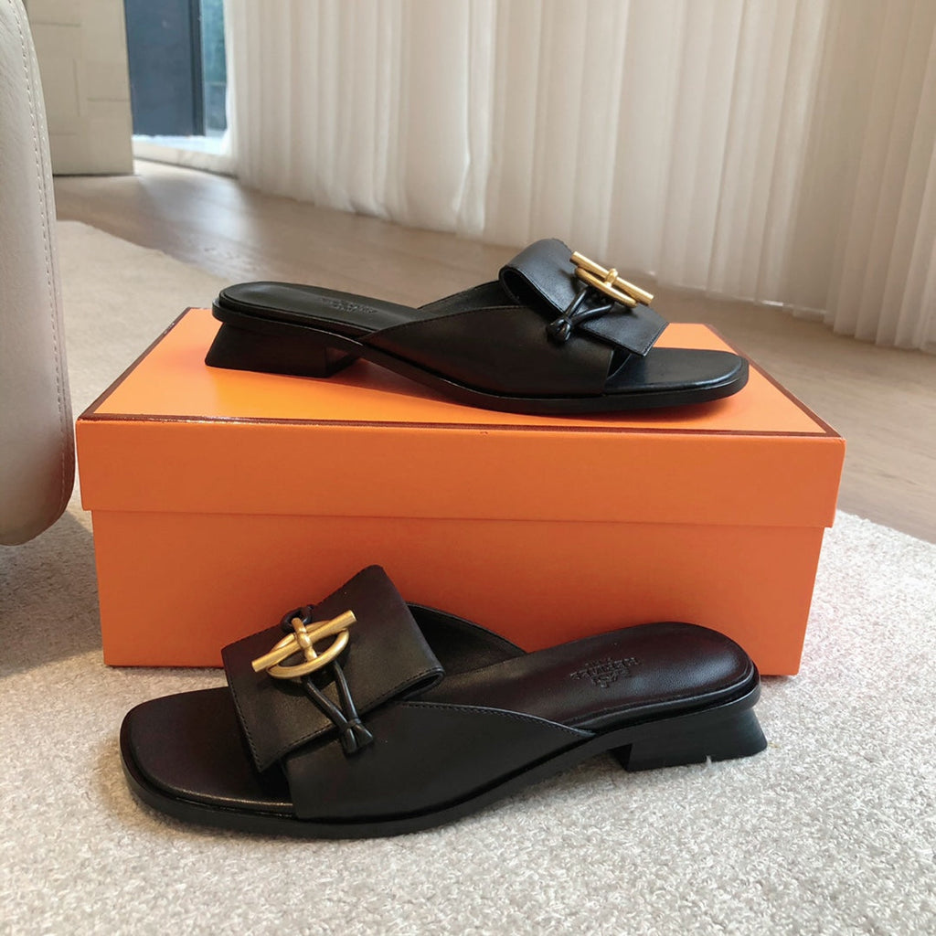 HERMES ISLE SANDAL BLACK CALFSKIN
