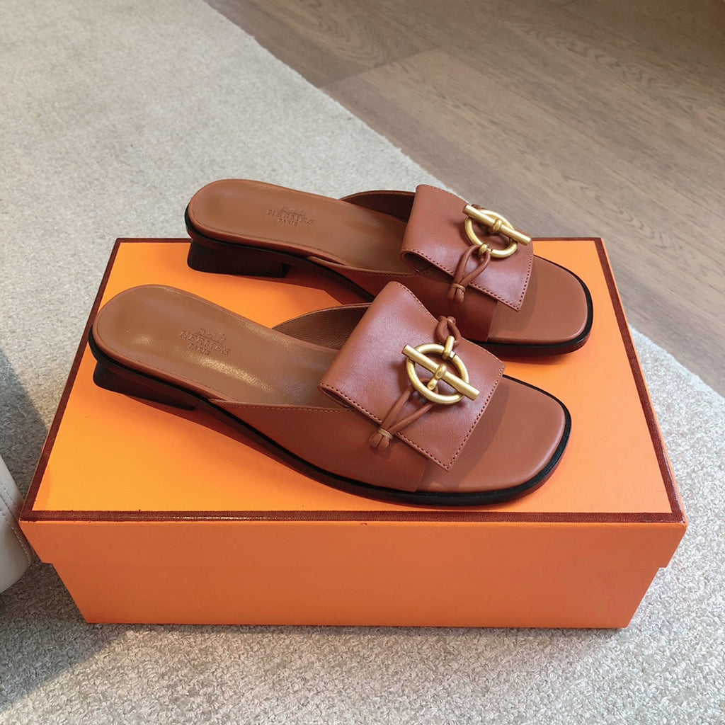 HERMES ISLE SANDAL CARAMEL CALFSKIN