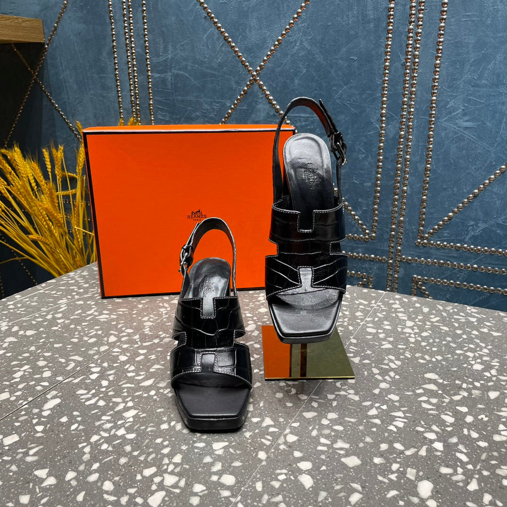 HERMES ERIS SANDAL 95 BLACK CALFSKIN
