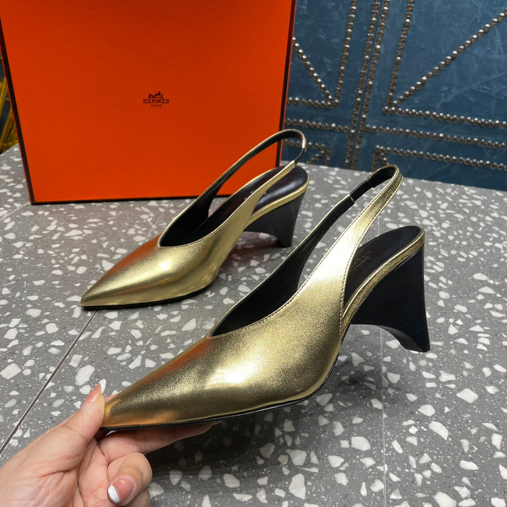 HERMES HIGH SLINGBACKS 7 CM IN LIGHT GOLD SHEEPSKIN