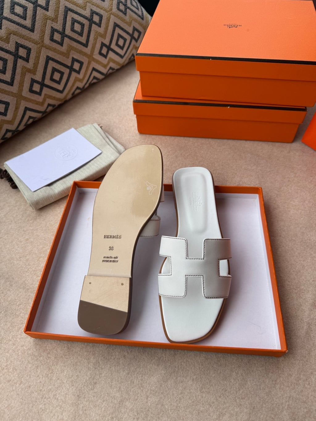 HERMES 0RAN SANDALS IN WHITE CALFSKIN