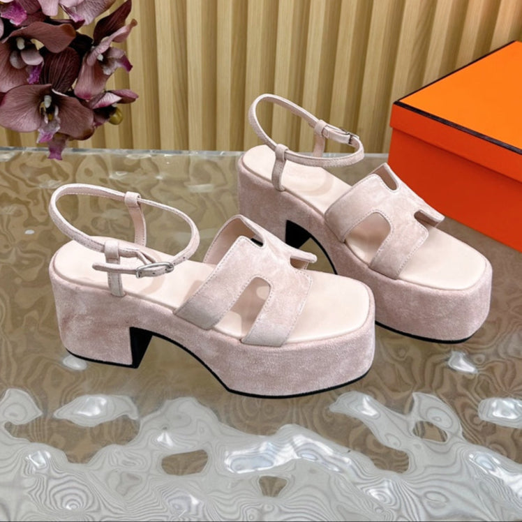 HERMES JAM 30 SANDAL IN BABY PINK VELVET