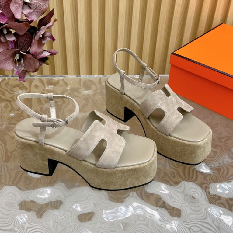 HERMES JAM 30 SANDAL IN TORTILLA BROWN VELVET