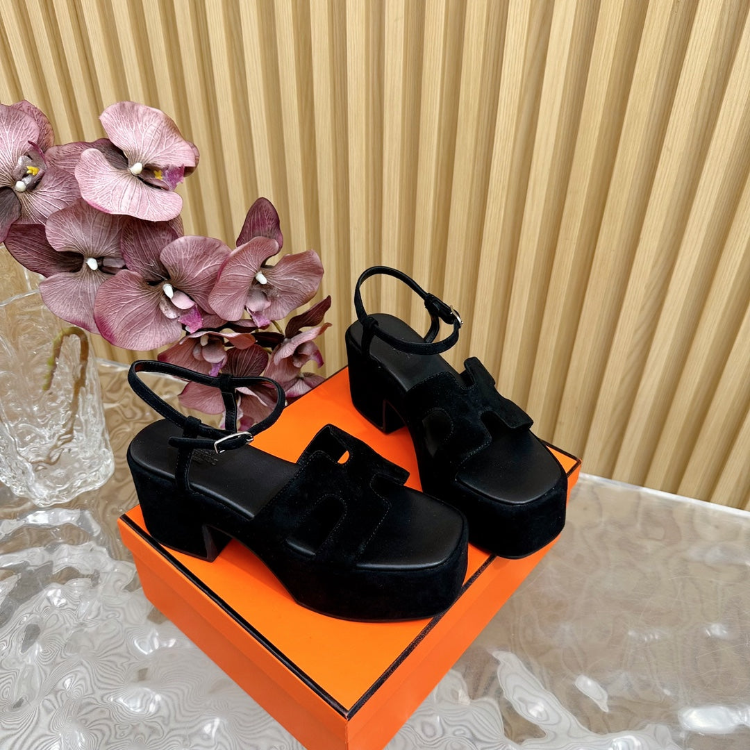 HERMES JAM 30 SANDAL IN BLACK VELVET