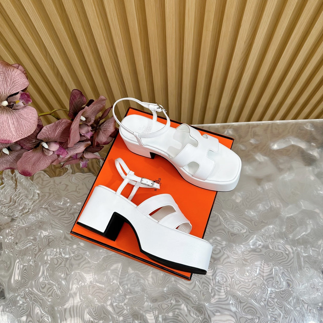 HERMES JAM 30 SANDAL IN WHITE CALFSKIN