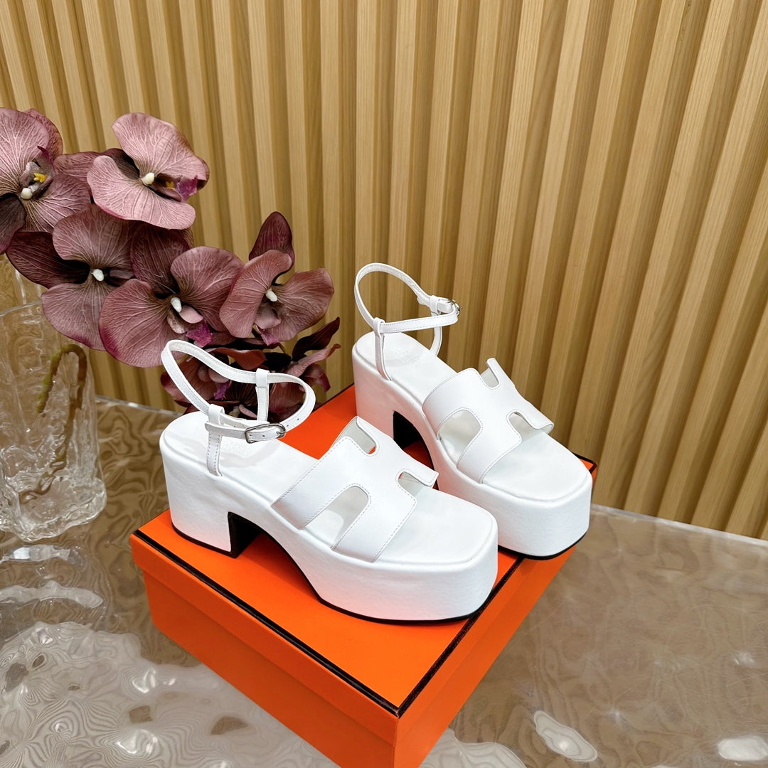 HERMES JAM 30 SANDAL IN WHITE CALFSKIN