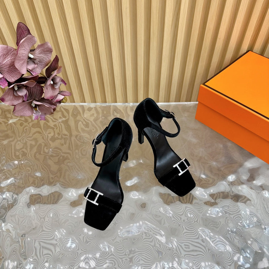 HERMES JULY SANDAL 105 MM IN BLACK VELVET