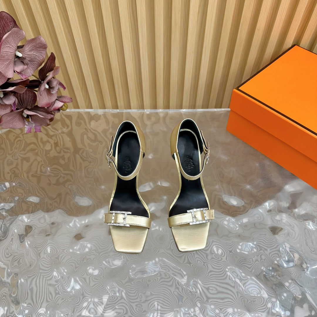 HERMES JULY SANDAL 105 MM IN LIGHT GOLD CALFSKIN