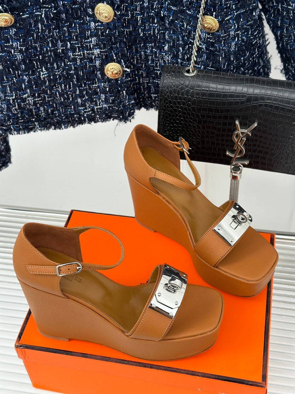 HERMES WEDGES SANDALS TAWNY LAMBSKIN