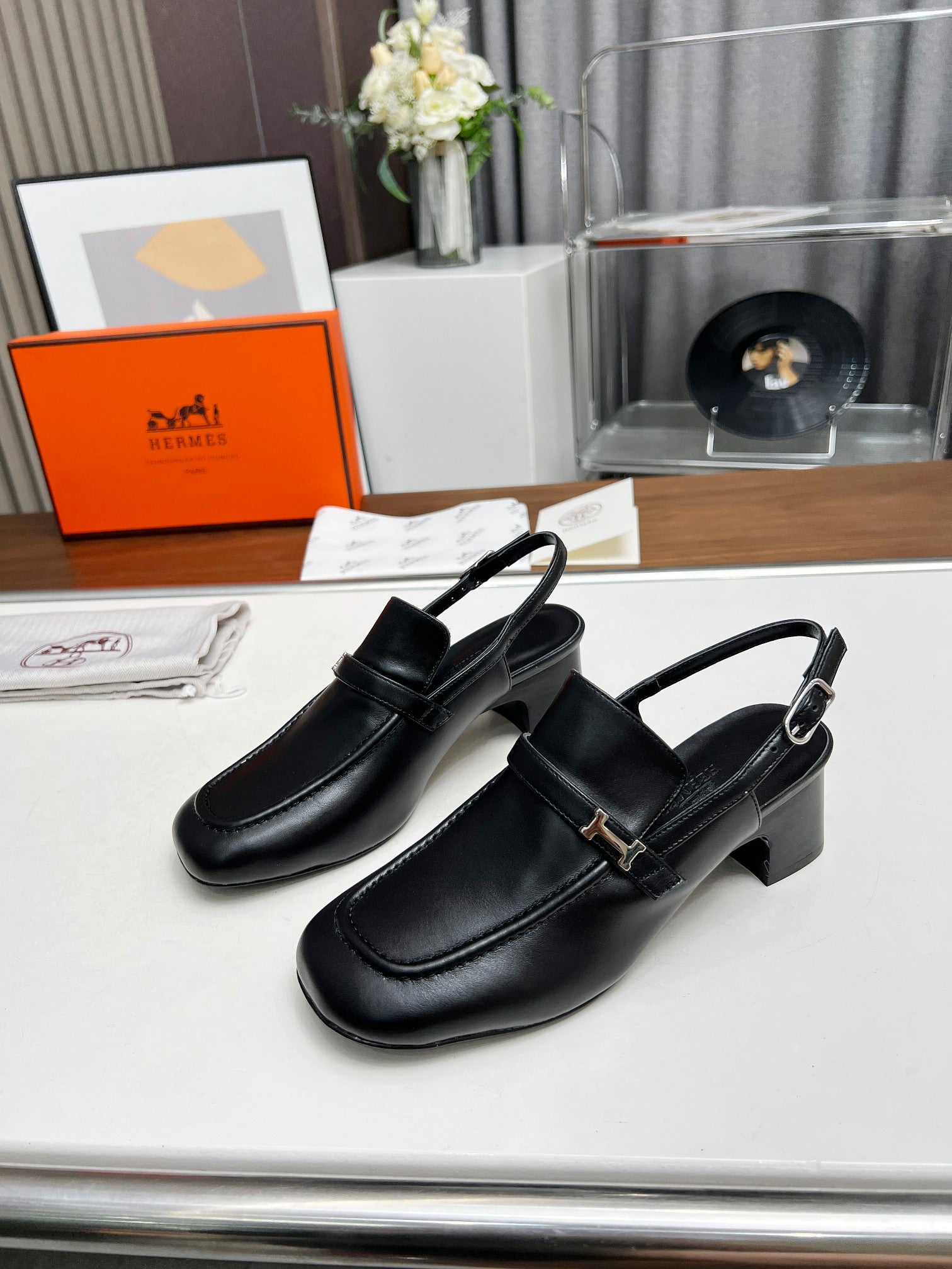 HERMES SQUARE TOE SLINGBACK BLACK CALFSKIN